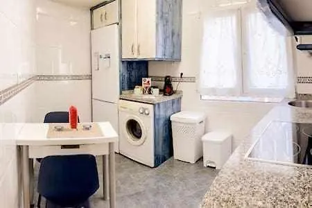 Familiar Vut3099as *