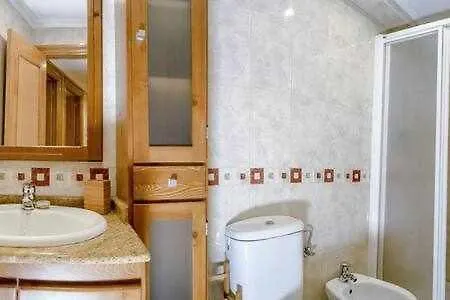 Familiar Vut3099as * גיחון